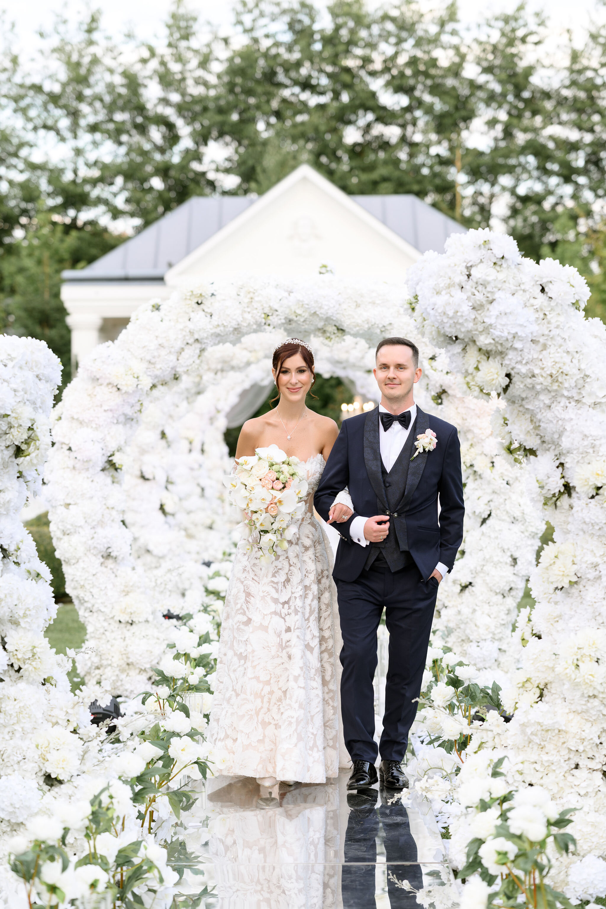 Real Weddings, Real Numbers – Why AI Isn’t Enough for Your Perfect Day