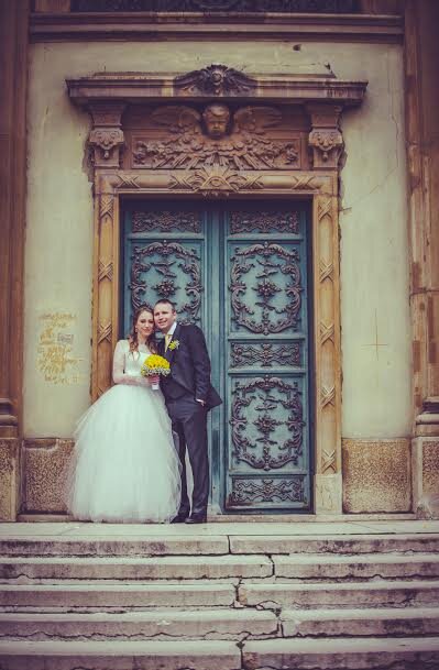 Szilvi and Graham Szilvi and Graham